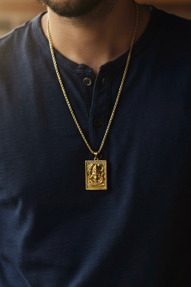 Ganeshji Pendant With chain
