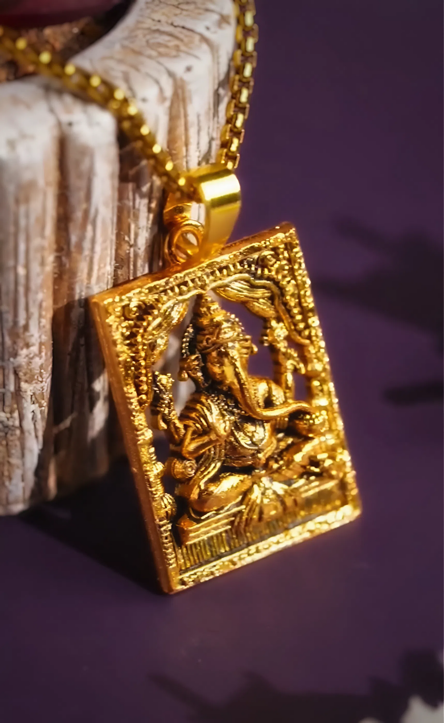 Ganeshji Pendant With chain