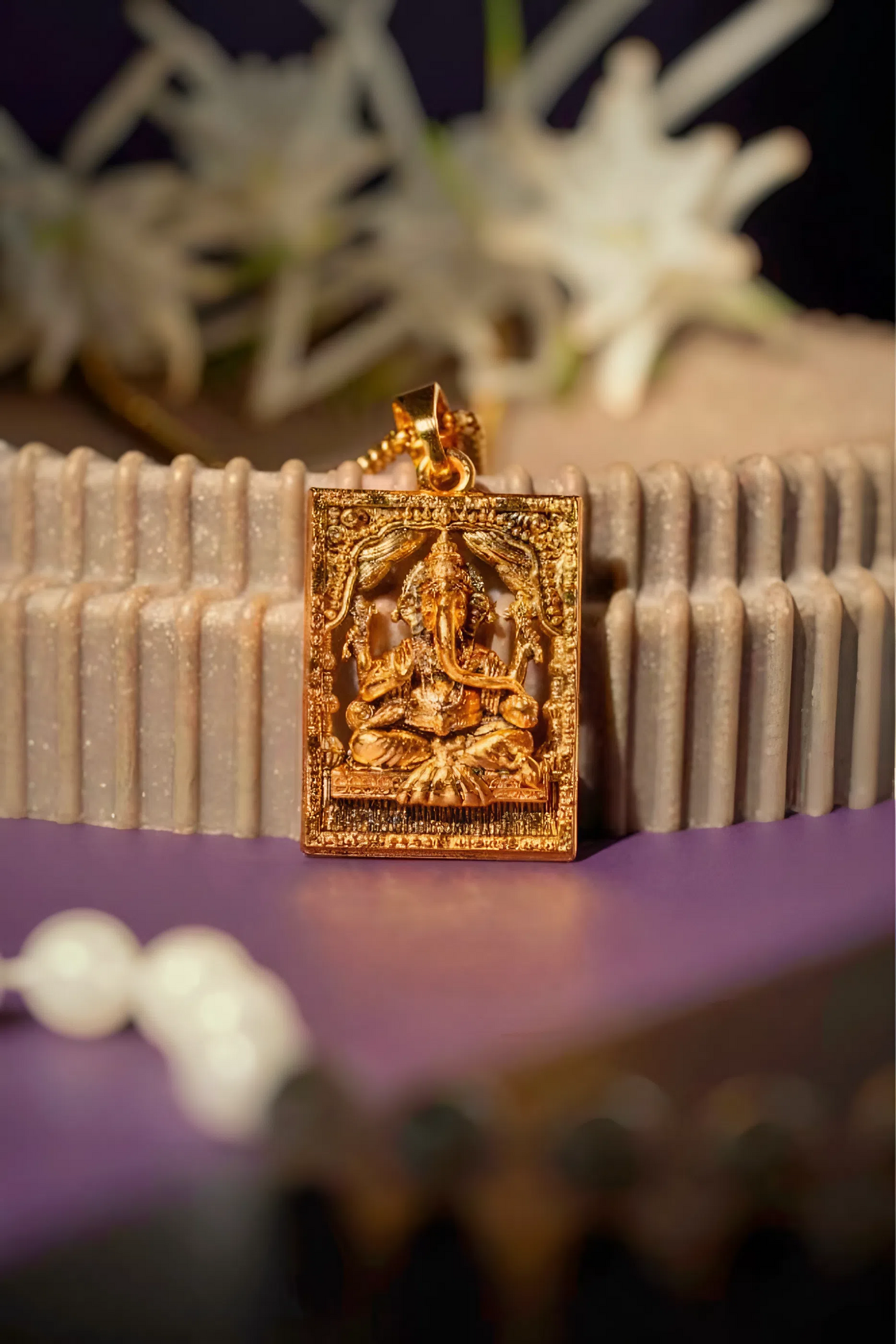 Ganeshji Pendant With chain